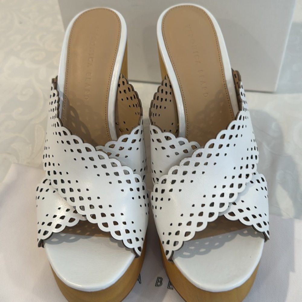 Veronica Beard “Gaynor” Sandals. Ladies 9.5. - Picture 7 of 15